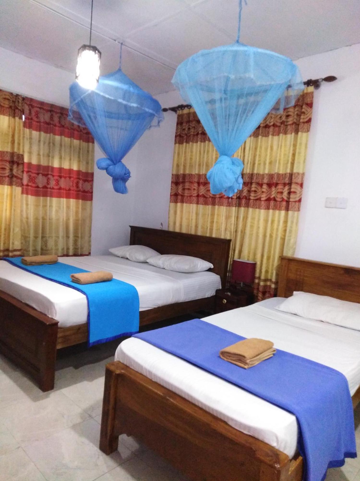 Pub Ceylon Hostel Ella Habitación foto